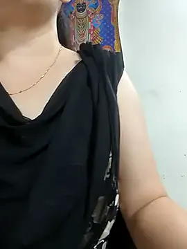 sassy_aly007 on StripChat 