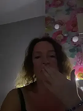 Sassylady on StripChat 