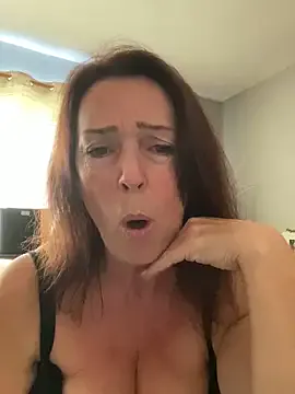 Sassylady on StripChat 