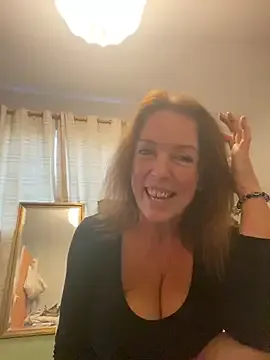 Sassylady on StripChat 