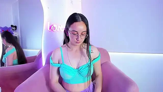 selene_swee on StripChat 