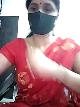 sexxyradha on StripChat 