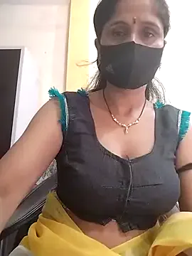 sexxyradha on StripChat 