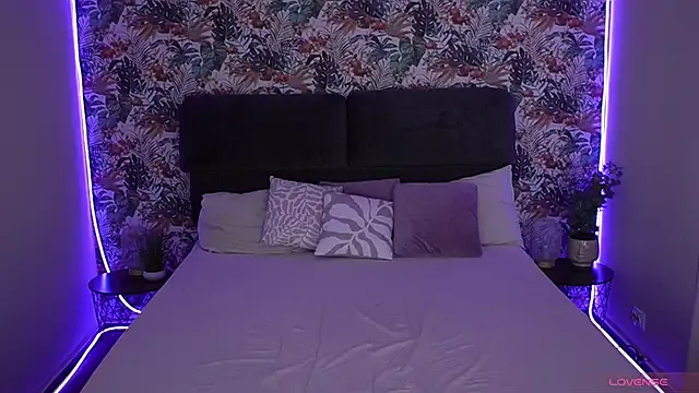 Sexy_Ira — fuck my ass dildo AND Squirt show