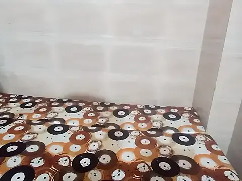 shuhana_ on StripChat 