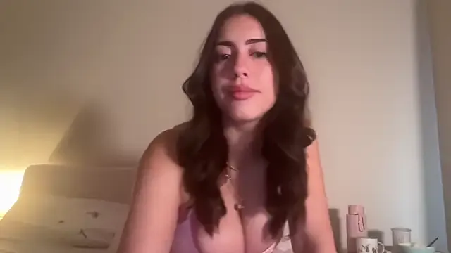 sieeena on StripChat