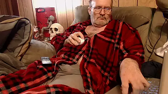 snickers1 — Freechat on StripChat