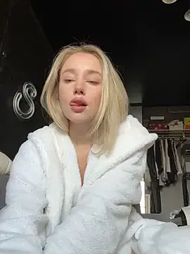 SSSATIVA_model on StripChat 