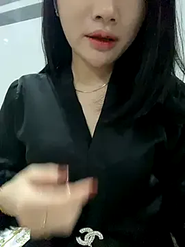 Sunny_babyy on StripChat 