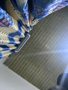 sweet1111 on StripChat 