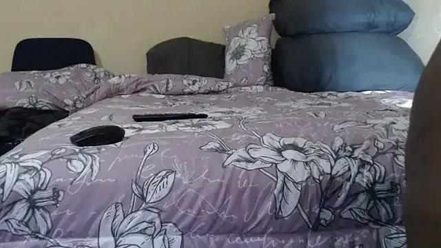 SweetAppleCandyxx on StripChat 