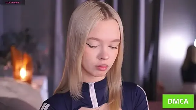 TastyTiffy — Morning kisses for you!