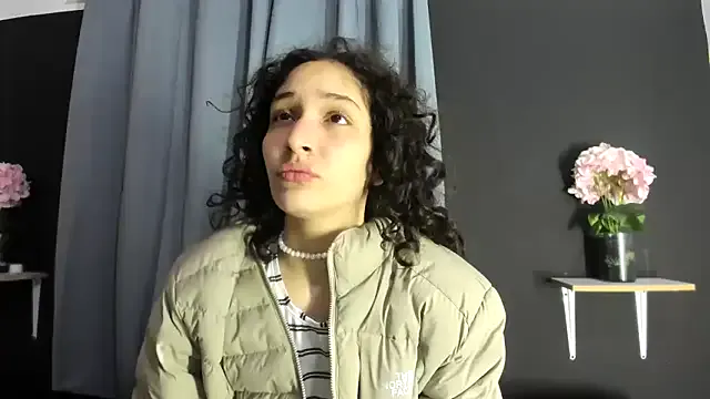 TeensNews18 on StripChat