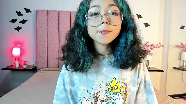 TerumiKitty — spit on nipples + sucking dildo hard