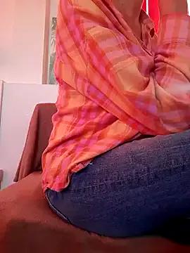 TessaKlarn on StripChat 