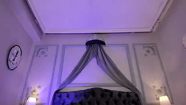 Violetta_Nur — Spread ass with fishnets