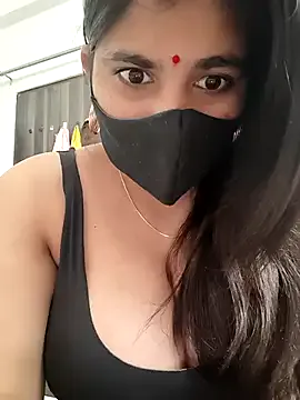 Wow_Riya on StripChat