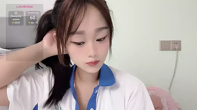 yueyue2003 on StripChat 