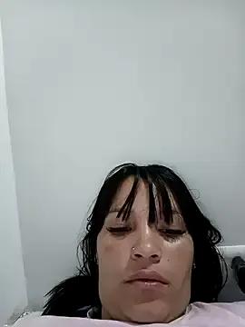 Yumy_Zumy on StripChat